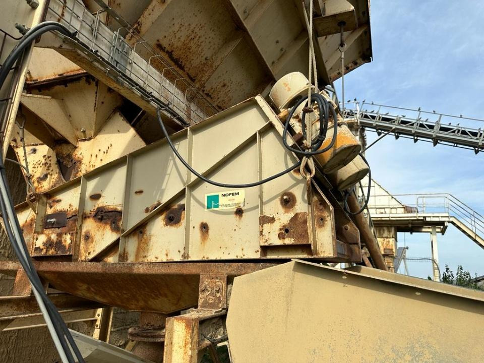 Maquinaria de construcción Metso 300 t kieswaschanlage und Splitt Anlage: foto 24