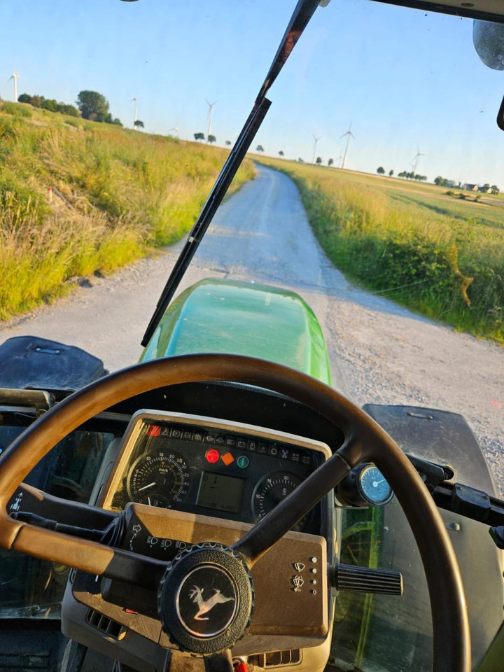 John Deere 6920 - Tractor: foto 2 John Deere 6920 - Tractor: foto 2
