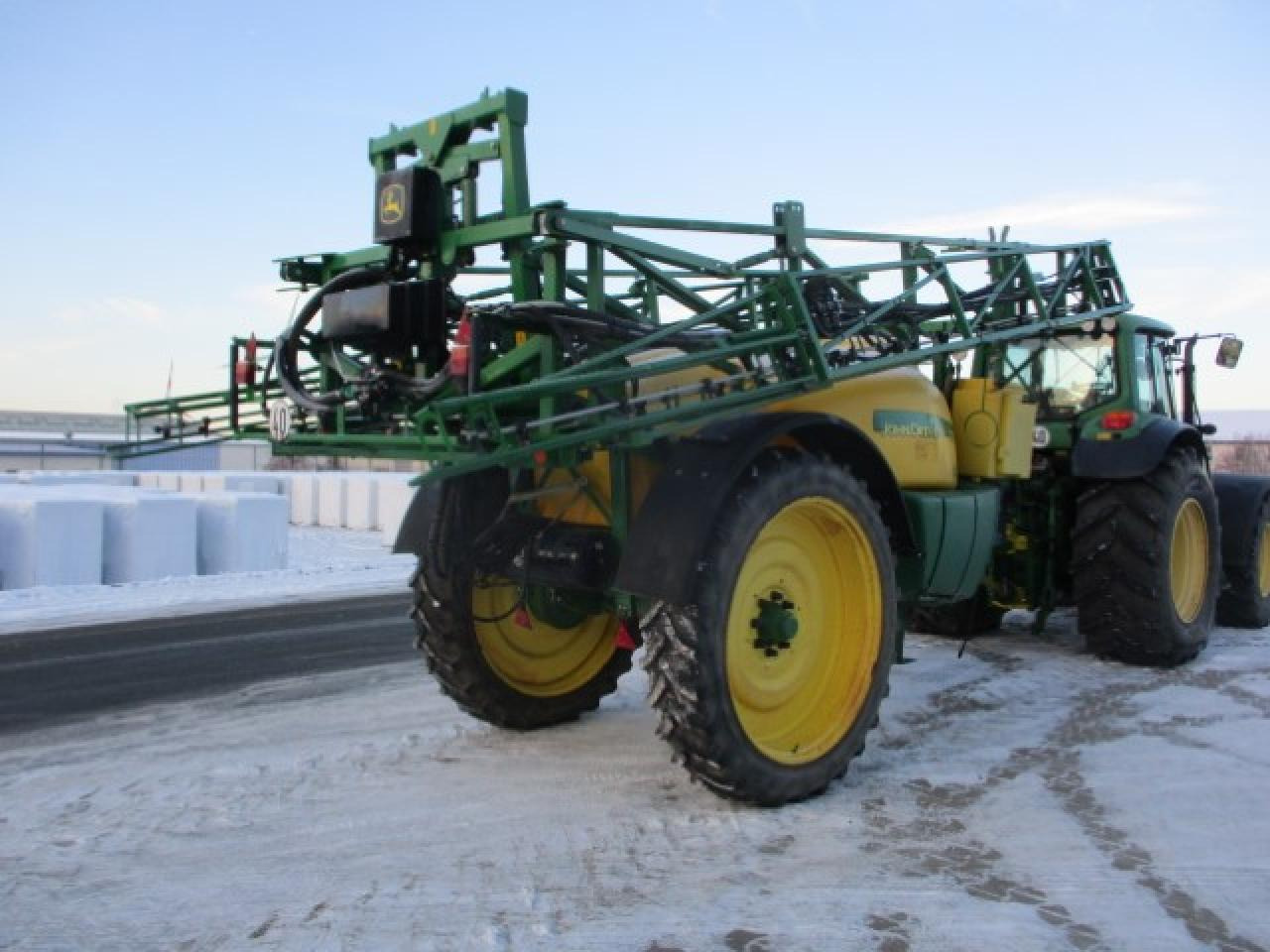 John Deere 732 - Pulverizador arrastrado: foto 4 John Deere 732 - Pulverizador arrastrado: foto 4