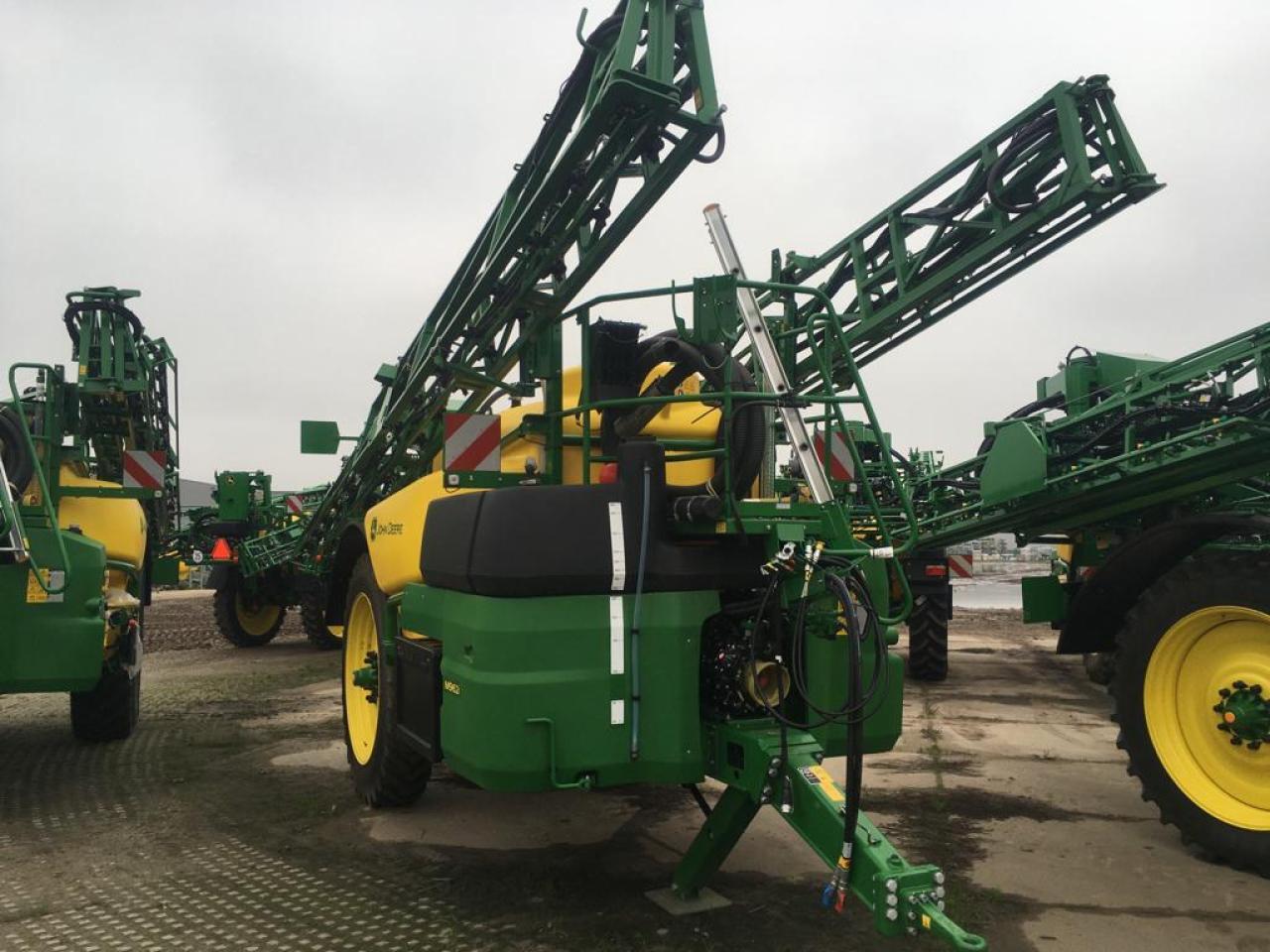 John Deere M962I - Pulverizador arrastrado: foto 1 John Deere M962I - Pulverizador arrastrado: foto 1