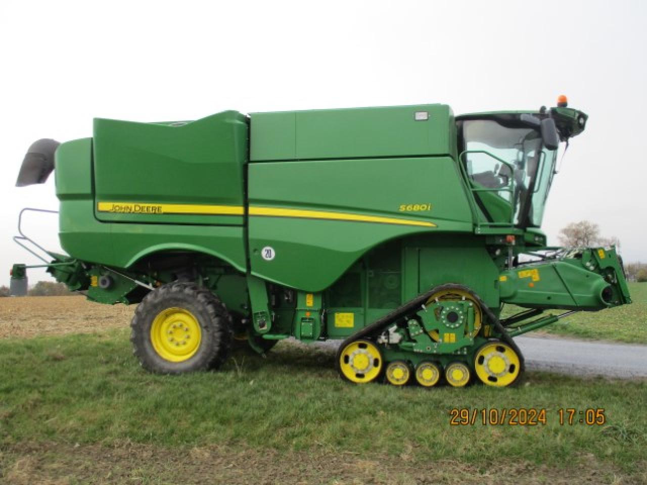John Deere s680I - Cosechadora de granos: foto 2 John Deere s680I - Cosechadora de granos: foto 2