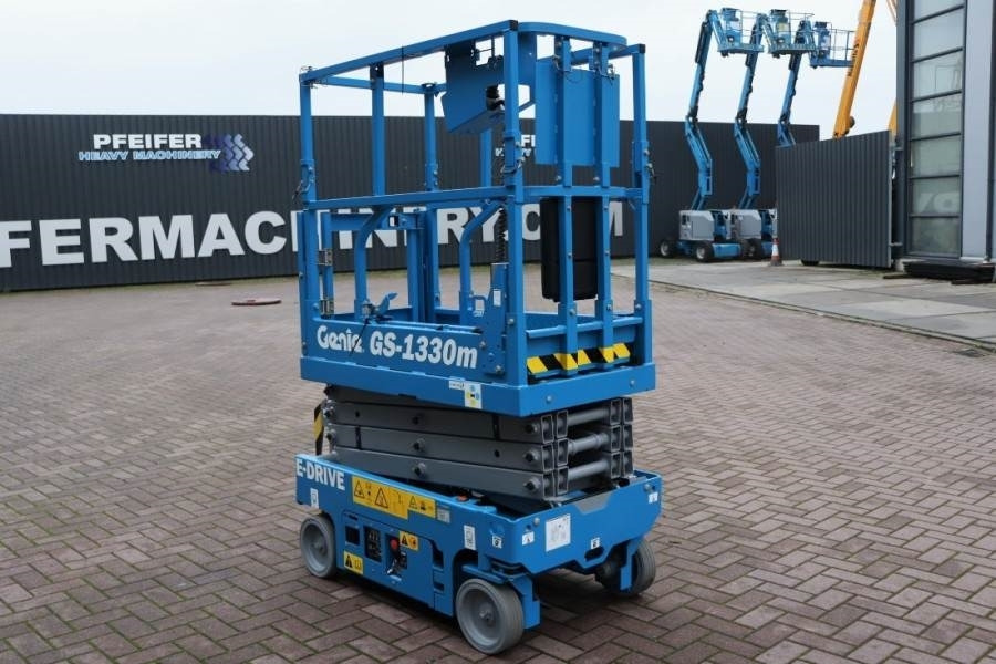 Genie GS1330M Valid inspection, *Guarantee! All-Electric - Plataforma de tijeras: foto 2 Genie GS1330M Valid inspection, *Guarantee! All-Electric - Plataforma de tijeras: foto 2