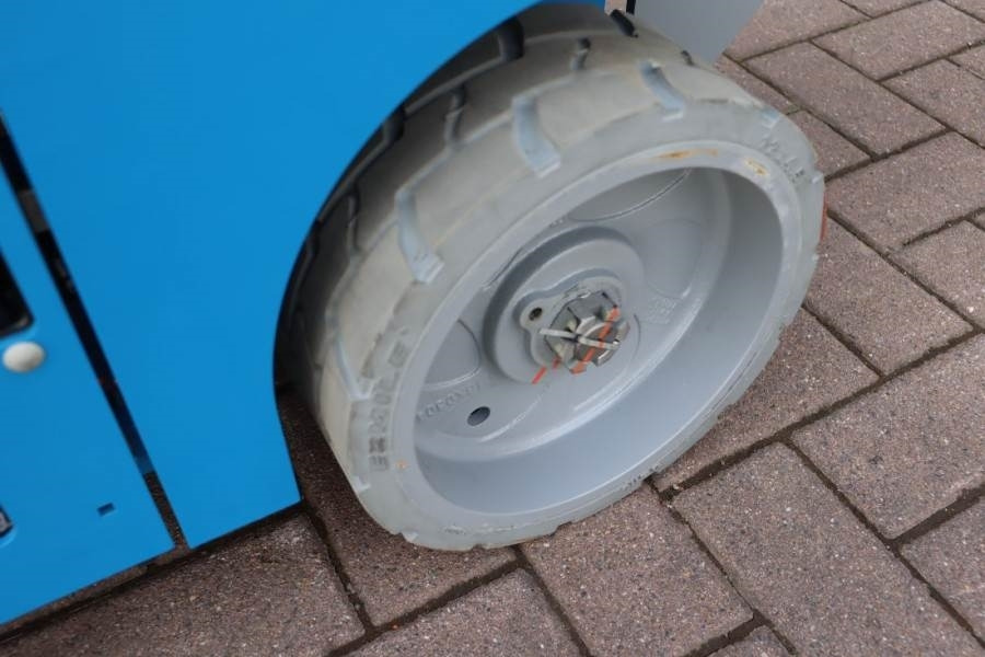 Plataforma de tijeras Genie GS1932 E-Drive New And Available Directly From Sto: foto 8 Plataforma de tijeras Genie GS1932 E-Drive New And Available Directly From Sto: foto 8