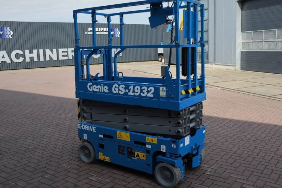 Plataforma de tijeras Genie GS1932 E-Drive New And Available Directly From Sto: foto 6 Plataforma de tijeras Genie GS1932 E-Drive New And Available Directly From Sto: foto 6