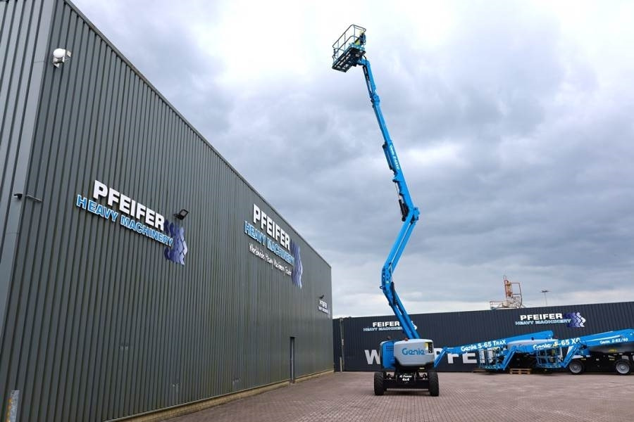 Plataforma articulada Genie Z-45XC GUARANTEE, Diesel, 4x4 Drive, 16m Working H: foto 10