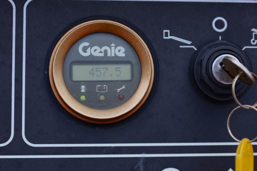 Plataforma articulada Genie Z-45XC GUARANTEE, Diesel, 4x4 Drive, 16m Working H: foto 6