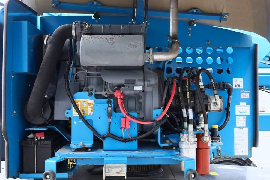 Plataforma articulada Genie Z45XC GUARANTEE, Diesel, 4x4 Drive, 16m Working He: foto 11 Plataforma articulada Genie Z45XC GUARANTEE, Diesel, 4x4 Drive, 16m Working He: foto 11