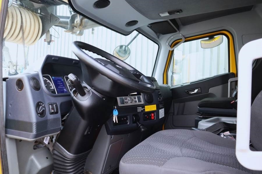 Grove GMK5250XL-1 Available Immediately, Dutch Registrat  - Grúa todo terreno: foto 4 Grove GMK5250XL-1 Available Immediately, Dutch Registrat  - Grúa todo terreno: foto 4