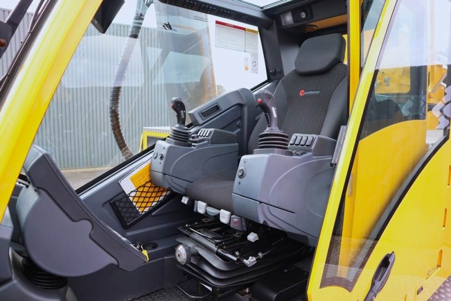 Grove GMK5250XL-1 Available Immediately, Dutch Registrat  - Grúa todo terreno: foto 5 Grove GMK5250XL-1 Available Immediately, Dutch Registrat  - Grúa todo terreno: foto 5