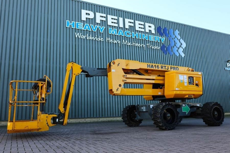 Haulotte HA16RTJ Pro Diesel, 4x4x4 Drive, 16 m Working Heig - Plataforma articulada: foto 1 Haulotte HA16RTJ Pro Diesel, 4x4x4 Drive, 16 m Working Heig - Plataforma articulada: foto 1