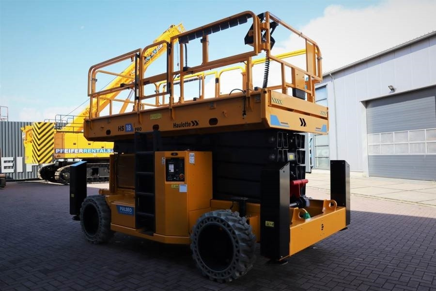 Haulotte HS18EPRO Full Electric 4x4 Drive, Versatile Use: O - Plataforma de tijeras: foto 2 Haulotte HS18EPRO Full Electric 4x4 Drive, Versatile Use: O - Plataforma de tijeras: foto 2