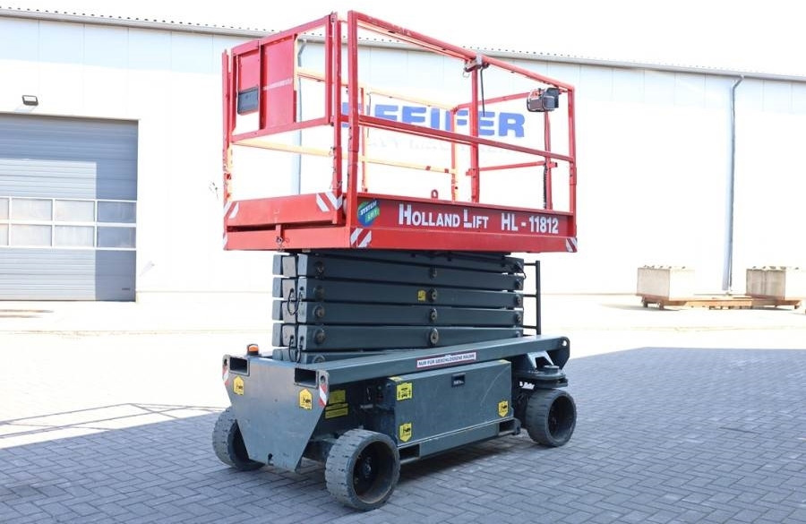 Holland Lift Ecostar HL-11812 Electric, 14m Working Height, 300 - Plataforma de tijeras: foto 2 Holland Lift Ecostar HL-11812 Electric, 14m Working Height, 300 - Plataforma de tijeras: foto 2