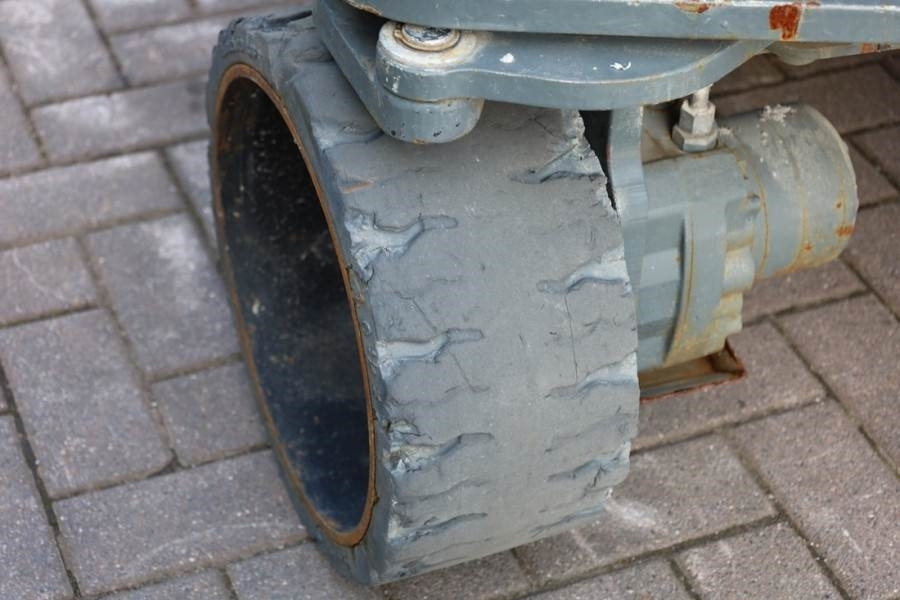 Plataforma de tijeras Holland Lift Ecostar HL-11816 Electric, 14m Working Height, 300: foto 13