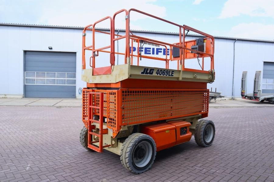 JLG 4069LE Electric, 14.2m Working Height, 360kg Capac - Plataforma de tijeras: foto 2 JLG 4069LE Electric, 14.2m Working Height, 360kg Capac - Plataforma de tijeras: foto 2