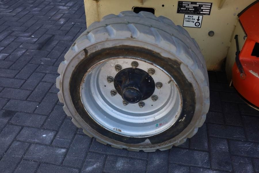 Plataforma de tijeras JLG 4069LE Electric, 14.2m Working Height, 360kg Capac: foto 14 Plataforma de tijeras JLG 4069LE Electric, 14.2m Working Height, 360kg Capac: foto 14