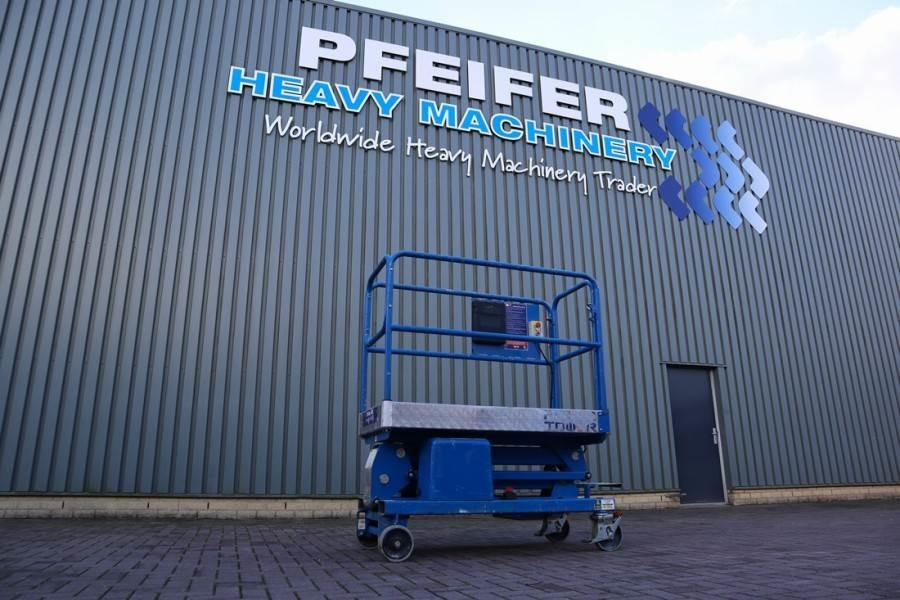 JLG Power Tower Electric, 5.10m Working Height, 250kg - Plataforma articulada: foto 1 JLG Power Tower Electric, 5.10m Working Height, 250kg - Plataforma articulada: foto 1