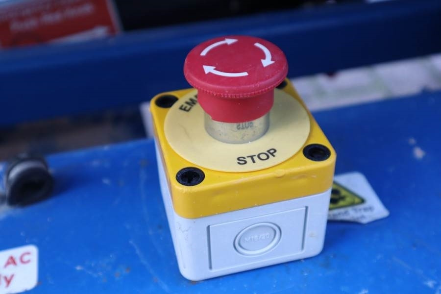 JLG Power Tower Electric, 5.10m Working Height, 250kg - Plataforma articulada: foto 3 JLG Power Tower Electric, 5.10m Working Height, 250kg - Plataforma articulada: foto 3