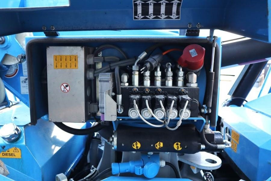 Grúa sobre orugas Jekko SPX527CDH-2 Hybrid, 2700kg Capacity, 12.1m Main Bo: foto 22 Grúa sobre orugas Jekko SPX527CDH-2 Hybrid, 2700kg Capacity, 12.1m Main Bo: foto 22