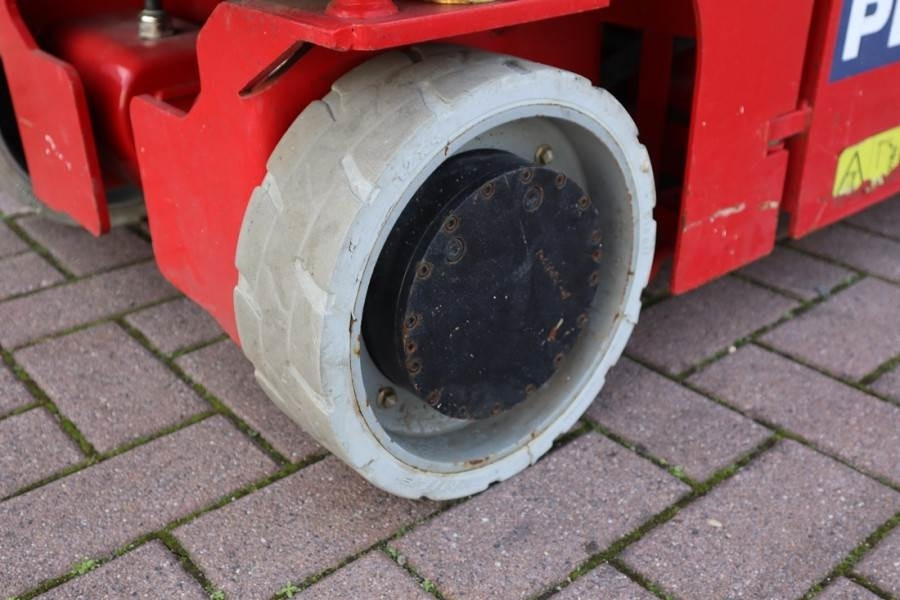 Plataforma de tijeras Magni ES0807E Available Directly From Stock, Electric, 7: foto 6 Plataforma de tijeras Magni ES0807E Available Directly From Stock, Electric, 7: foto 6