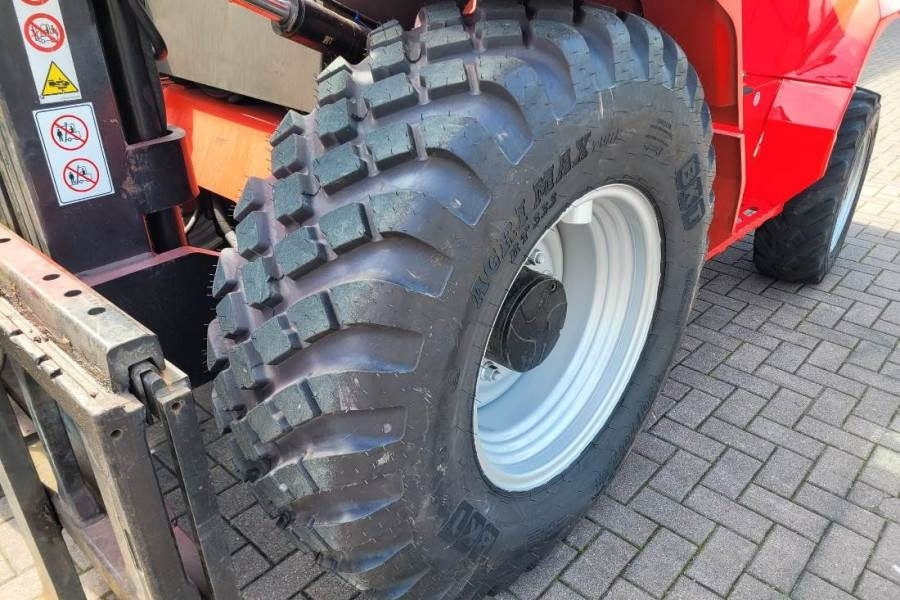 Leasing de Manitou M30-4 Valid Inspection, *Guarantee, Diesel, 4x4 Dr Manitou M30-4 Valid Inspection, *Guarantee, Diesel, 4x4 Dr: foto 15 Leasing de Manitou M30-4 Valid Inspection, *Guarantee, Diesel, 4x4 Dr Manitou M30-4 Valid Inspection, *Guarantee, Diesel, 4x4 Dr: foto 15