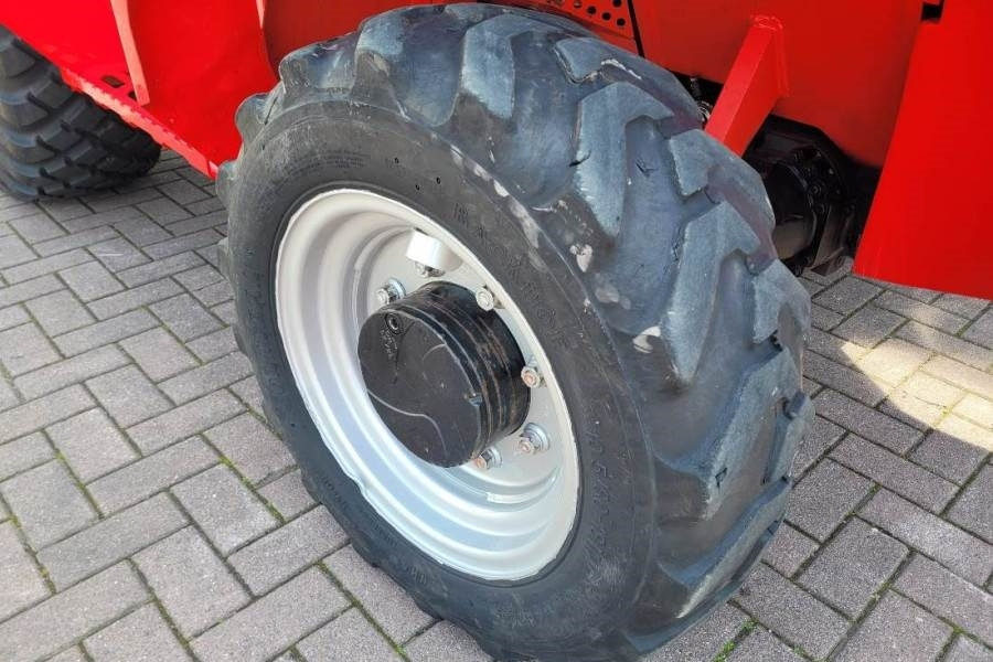 Leasing de Manitou M30-4 Valid Inspection, *Guarantee, Diesel, 4x4 Dr Manitou M30-4 Valid Inspection, *Guarantee, Diesel, 4x4 Dr: foto 14 Leasing de Manitou M30-4 Valid Inspection, *Guarantee, Diesel, 4x4 Dr Manitou M30-4 Valid Inspection, *Guarantee, Diesel, 4x4 Dr: foto 14