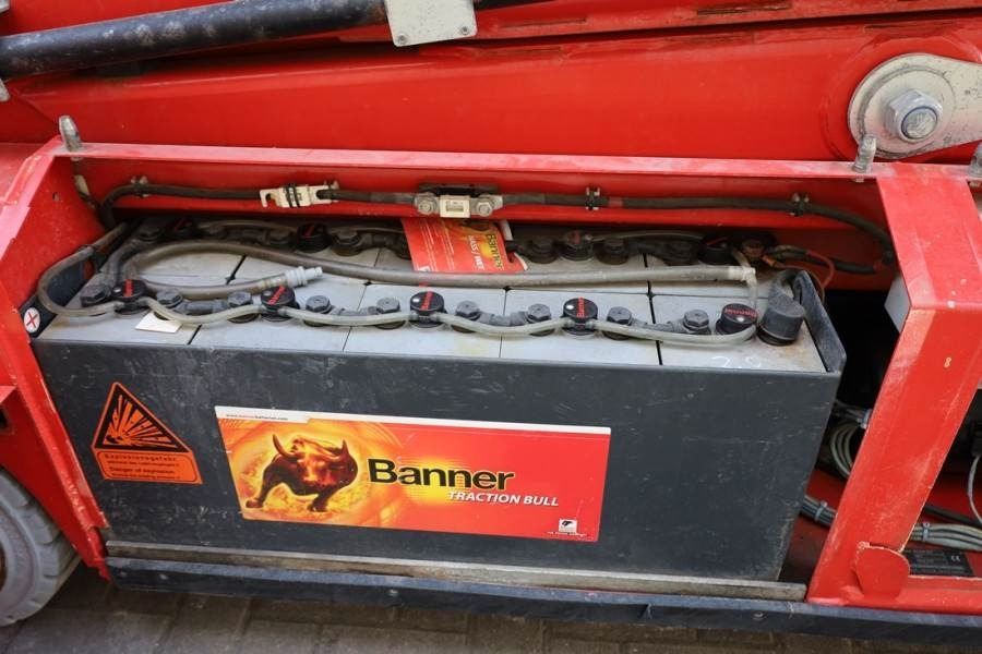 PB LIFT S151-12E Electric, 15m Working Height, 550kg - Plataforma de tijeras: foto 4 PB LIFT S151-12E Electric, 15m Working Height, 550kg - Plataforma de tijeras: foto 4