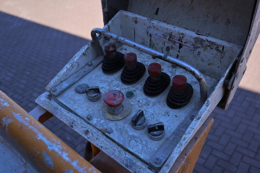 Teupen EURO B16T Driving Licence B/3, Diesel, 16m Working - Camión con plataforma elevadora: foto 4 Teupen EURO B16T Driving Licence B/3, Diesel, 16m Working - Camión con plataforma elevadora: foto 4