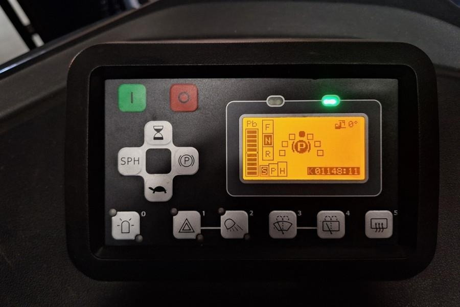 Toyota 9FBM70T Electric, 7 Tons Capacity, Lift Height 4.7 - Carretilla elevadora diésel: foto 5 Toyota 9FBM70T Electric, 7 Tons Capacity, Lift Height 4.7 - Carretilla elevadora diésel: foto 5