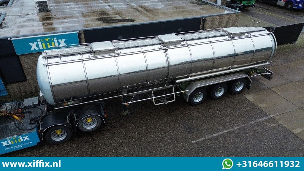 Burg 3-ass. Geisoleerde RVS tank oplegger / Food / 1 Compartiment - Semirremolque cisterna: foto 1 Burg 3-ass. Geisoleerde RVS tank oplegger / Food / 1 Compartiment - Semirremolque cisterna: foto 1