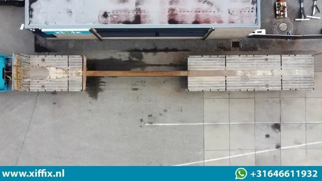 Floor 3-ass. Vlakke uitschuifbare oplegger / 3x gestuurd / 13906 - Semirremolque plataforma/ Caja abierta: foto 2 Floor 3-ass. Vlakke uitschuifbare oplegger / 3x gestuurd / 13906 - Semirremolque plataforma/ Caja abierta: foto 2