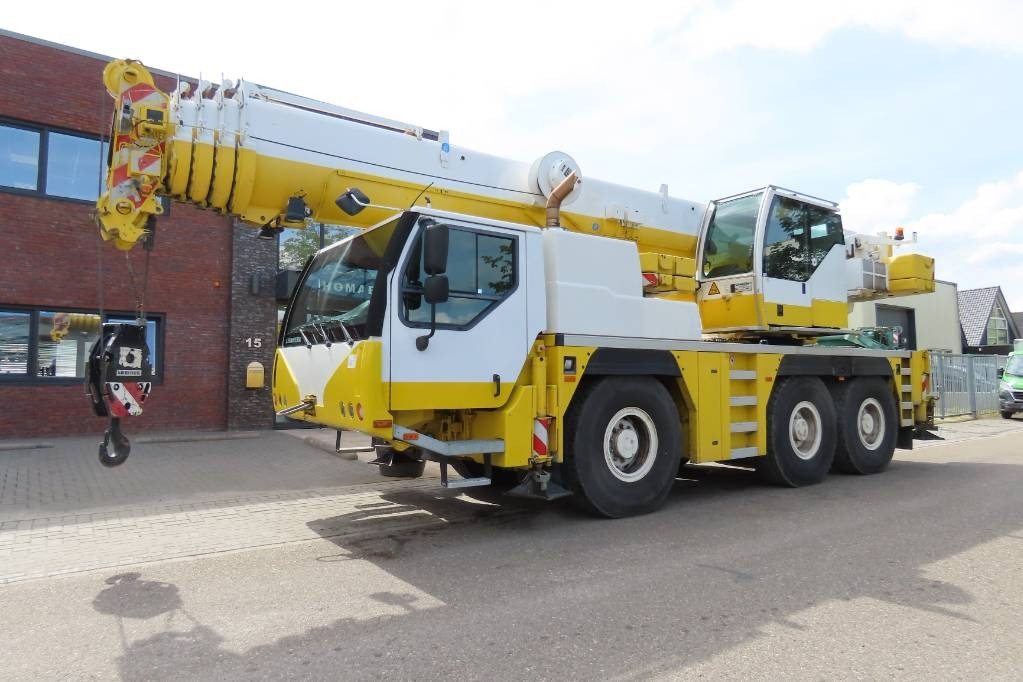 Liebherr LTM 1055-3.2 - Grúa todo terreno: foto 1 Liebherr LTM 1055-3.2 - Grúa todo terreno: foto 1
