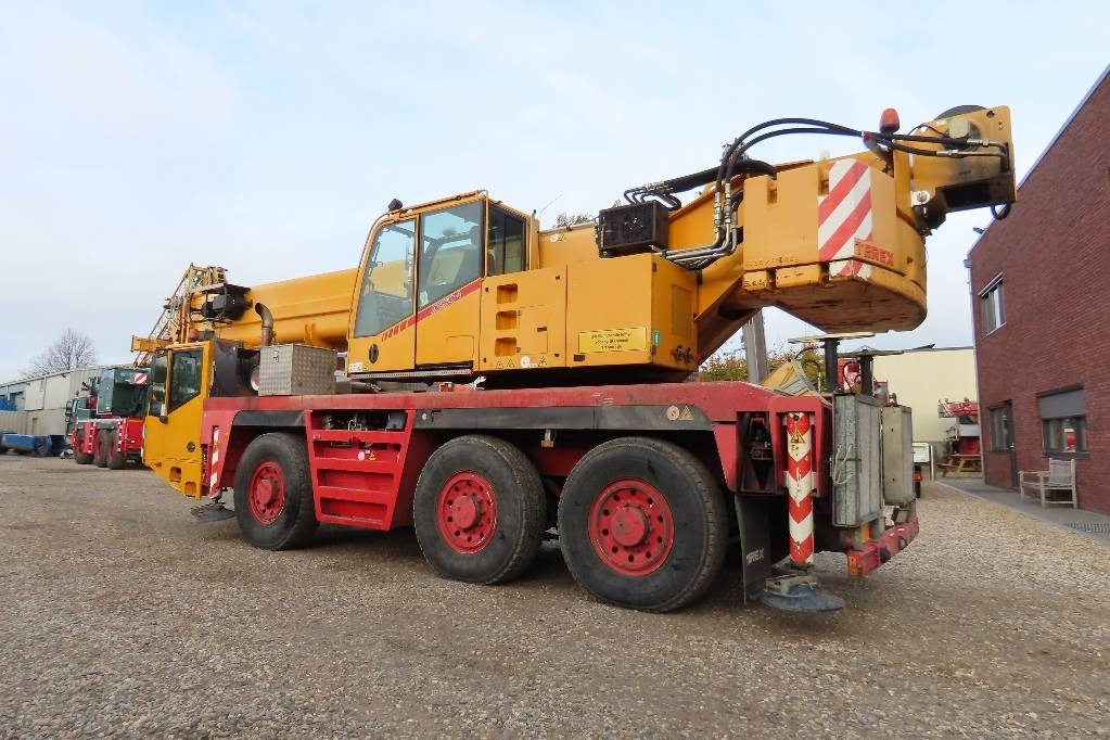 Terex Demag AC 50-1 - Grúa todo terreno: foto 4 Terex Demag AC 50-1 - Grúa todo terreno: foto 4