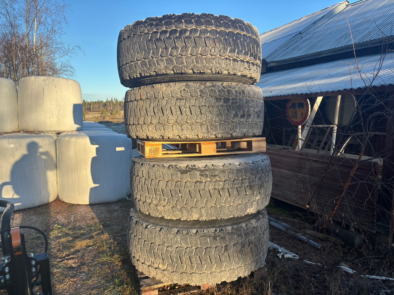 Bridgestone 20,5R25 - Neumático para Maquinaria de construcción: foto 1 Bridgestone 20,5R25 - Neumático para Maquinaria de construcción: foto 1