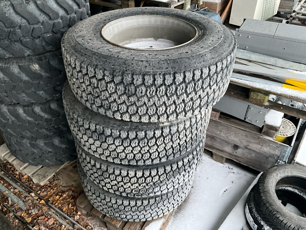 Bridgestone - Neumático para Maquinaria de construcción: foto 1 Bridgestone - Neumático para Maquinaria de construcción: foto 1