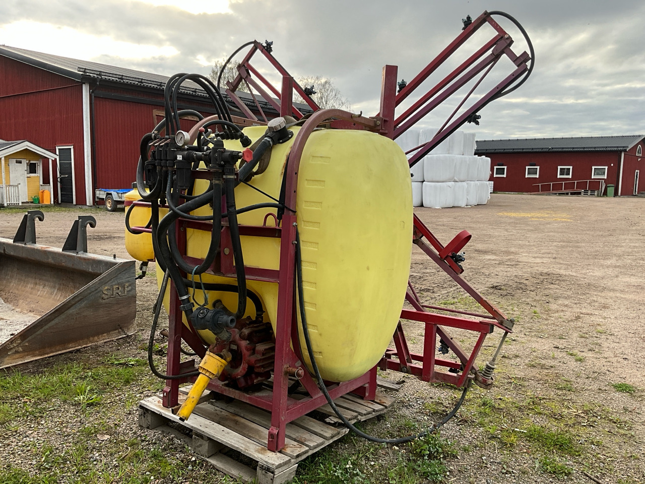Hardi 361LX 1000-12MB - Pulverizador: foto 1 Hardi 361LX 1000-12MB - Pulverizador: foto 1