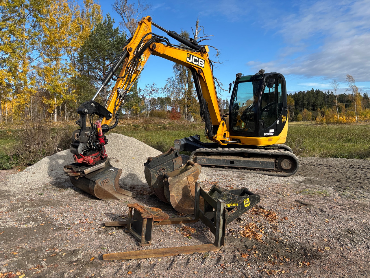 JCB 8085 ZTS - Excavadora: foto 1 JCB 8085 ZTS - Excavadora: foto 1