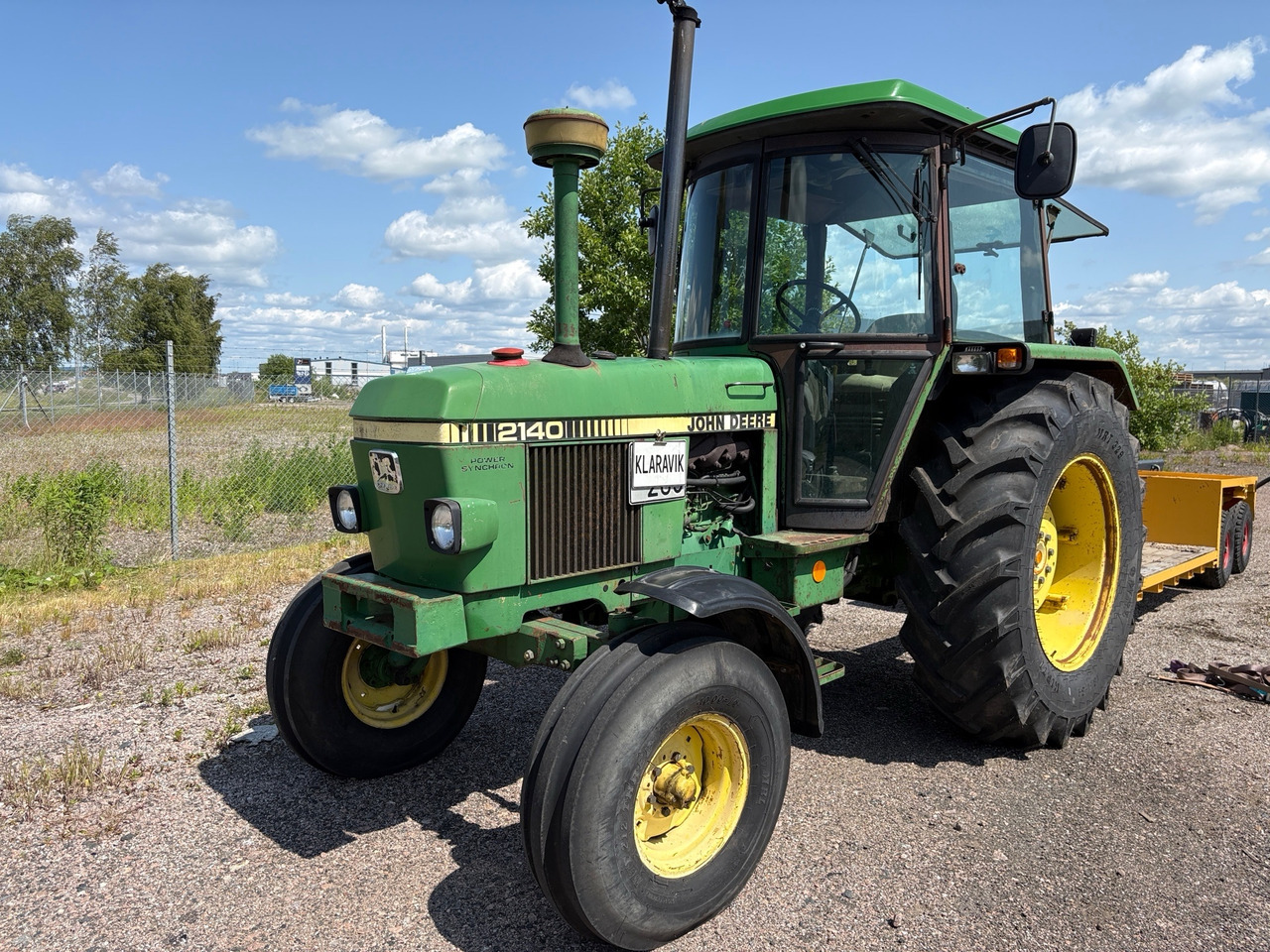 John Deere 2140 - Tractor: foto 1 John Deere 2140 - Tractor: foto 1