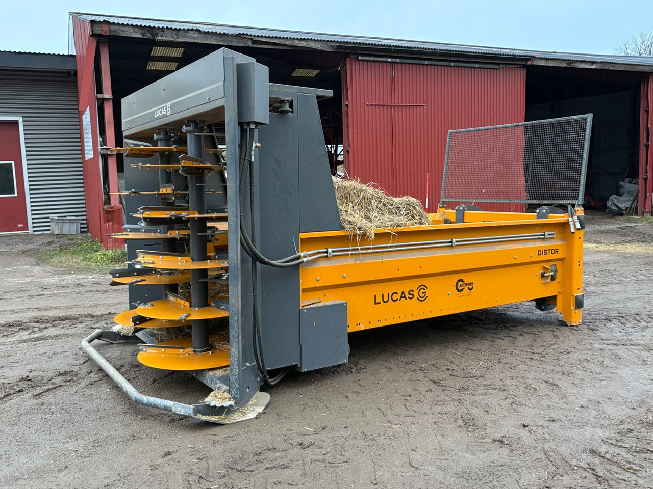 Lucas G Distor P120 - Maquinaria ganadera: foto 1 Lucas G Distor P120 - Maquinaria ganadera: foto 1