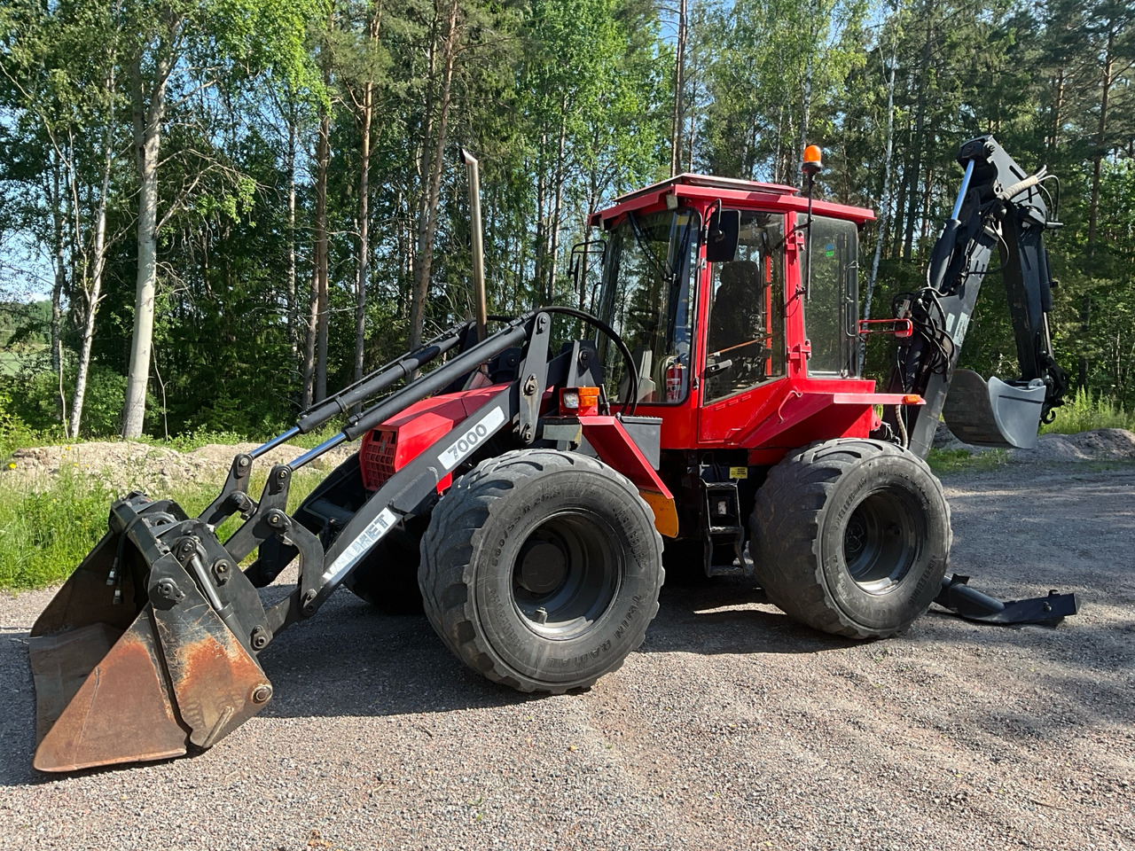 Valmet 7000 - Retroexcavadora: foto 1 Valmet 7000 - Retroexcavadora: foto 1