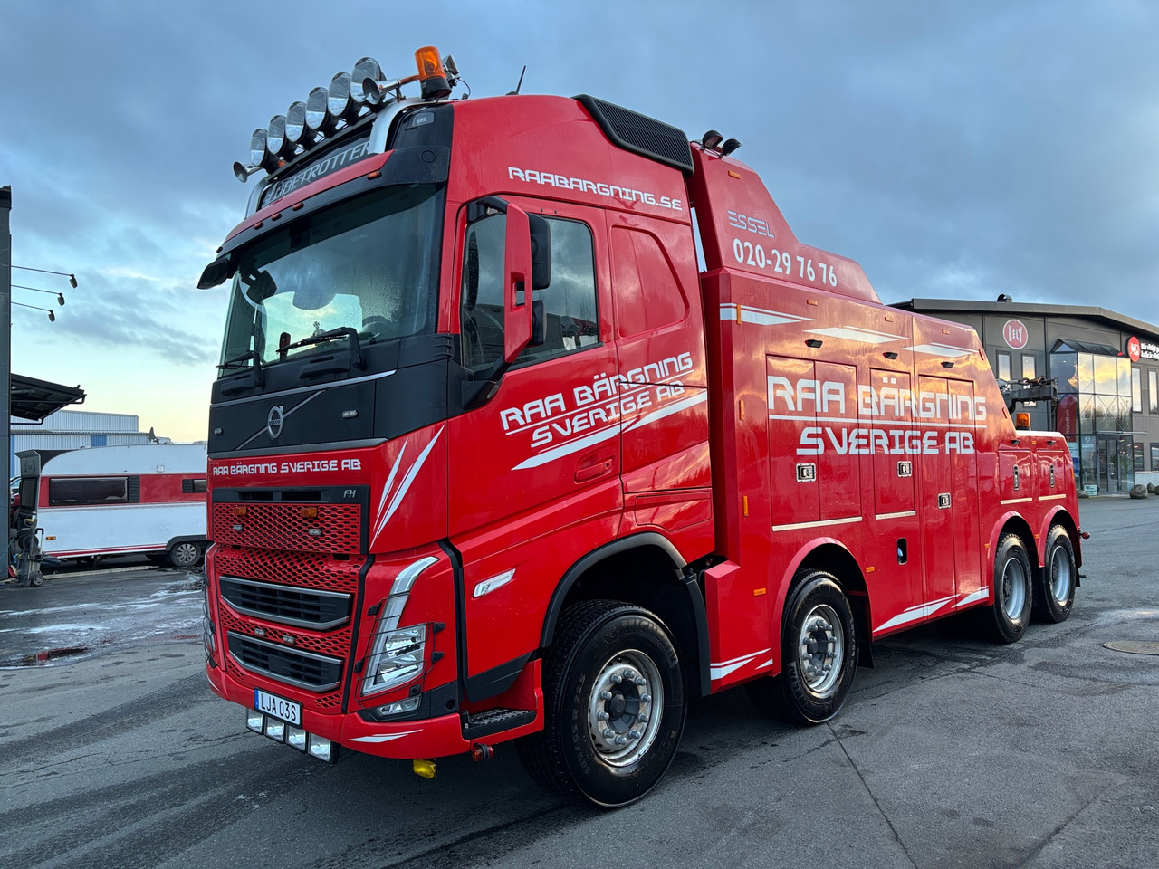 Volvo FH - Grua de remolque autos: foto 1 Volvo FH - Grua de remolque autos: foto 1