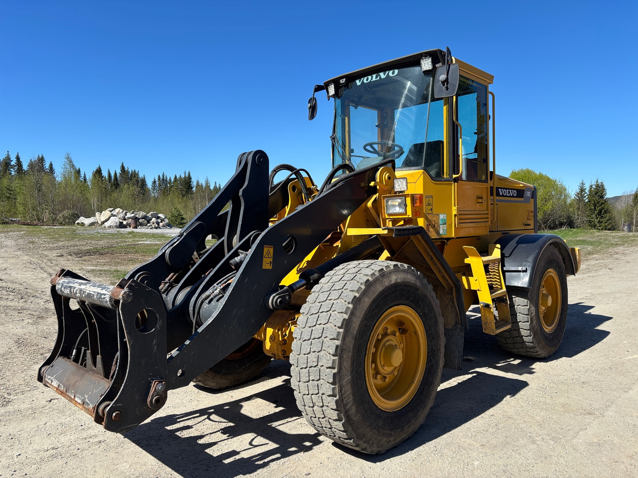 Volvo L70C - Cargadora de ruedas: foto 1 Volvo L70C - Cargadora de ruedas: foto 1
