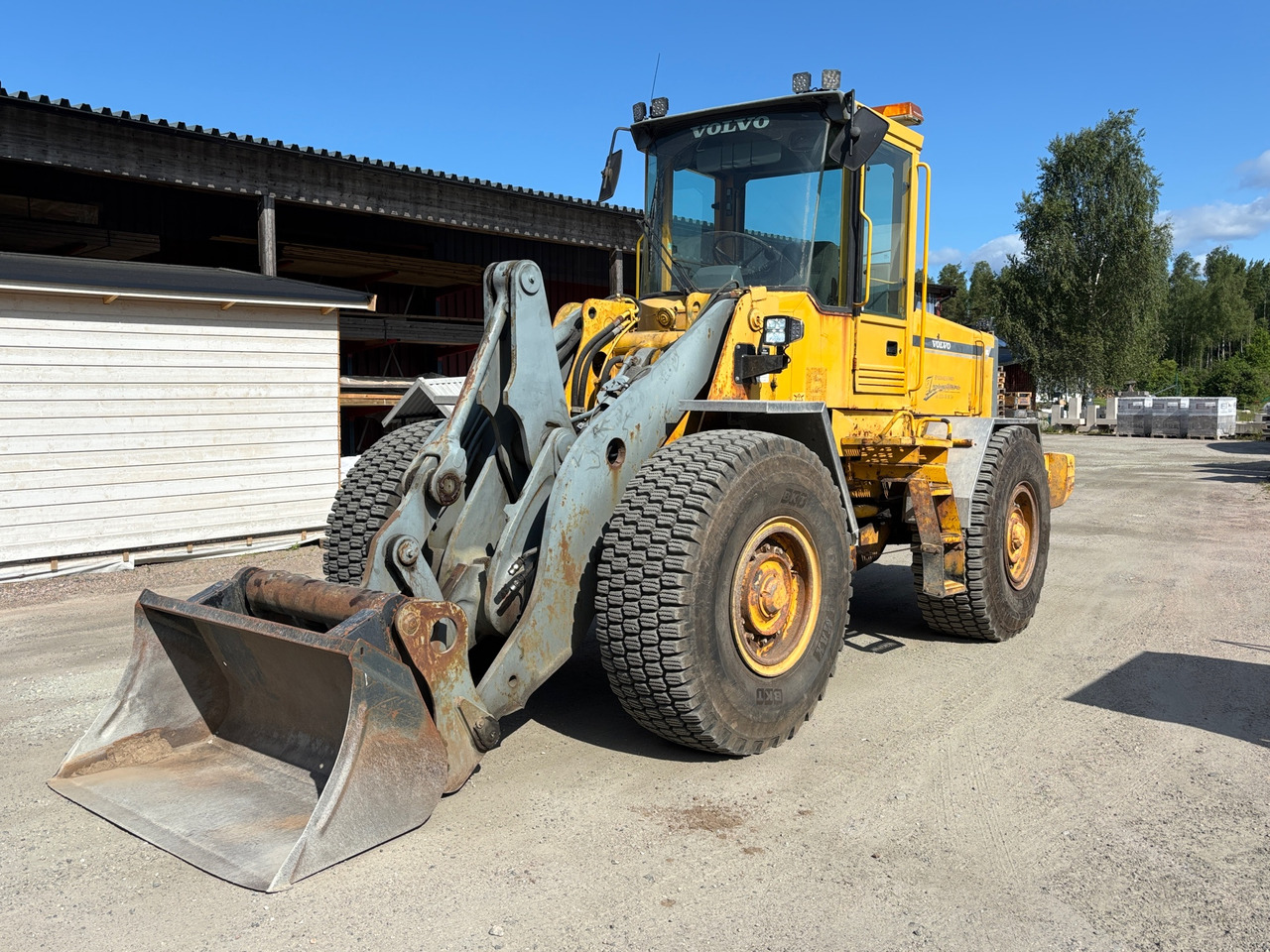 Volvo L90C - Cargadora de ruedas: foto 1 Volvo L90C - Cargadora de ruedas: foto 1