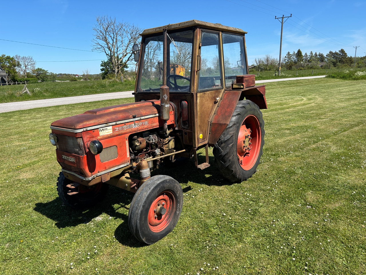Zetor 4718 - Tractor: foto 1 Zetor 4718 - Tractor: foto 1