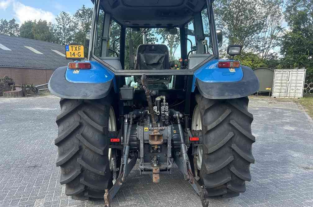 New Holland ts 90 sle - Tractor: foto 3 New Holland ts 90 sle - Tractor: foto 3