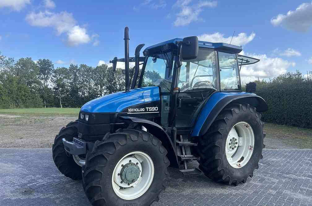 New Holland ts 90 sle - Tractor: foto 1 New Holland ts 90 sle - Tractor: foto 1