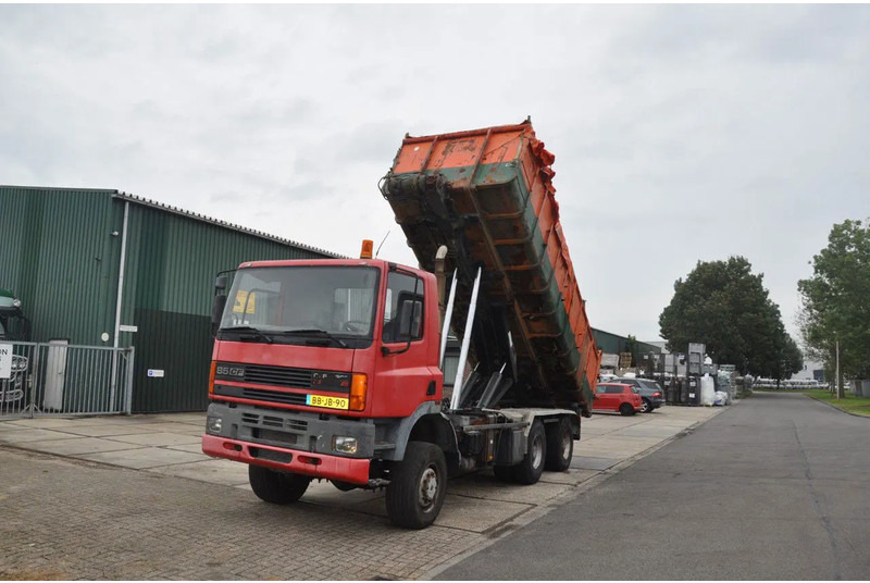 DAF CF 85.360 / GINAF / M 3333-S - Camión con equipo de cable: foto 3 DAF CF 85.360 / GINAF / M 3333-S - Camión con equipo de cable: foto 3