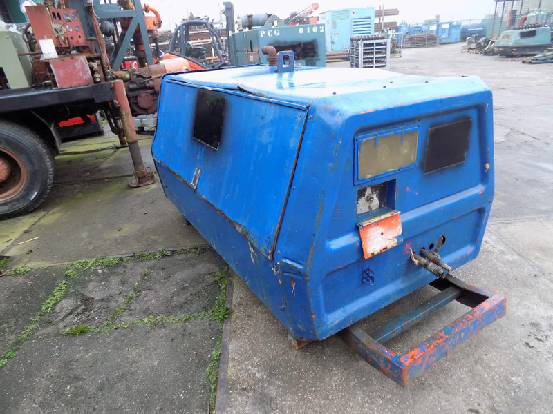 Ingersoll Rand Ingersoll rand P175W compressor met deutz P175W compressor met deutz - Compresor de aire: foto 3 Ingersoll Rand Ingersoll rand P175W compressor met deutz P175W compressor met deutz - Compresor de aire: foto 3