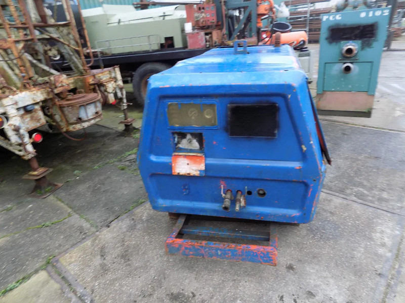 Ingersoll Rand Ingersoll rand P175W compressor met deutz P175W compressor met deutz - Compresor de aire: foto 2 Ingersoll Rand Ingersoll rand P175W compressor met deutz P175W compressor met deutz - Compresor de aire: foto 2