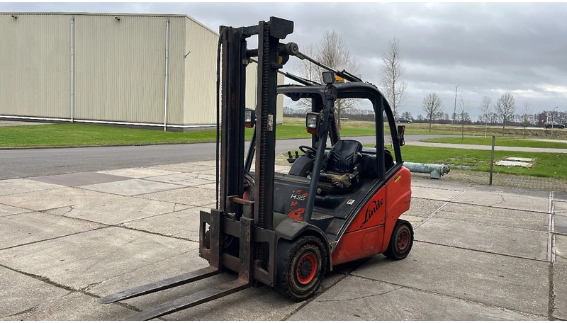 Linde H35T 01 Linde H35T 01 - Carretilla elevadora de gas: foto 2 Linde H35T 01 Linde H35T 01 - Carretilla elevadora de gas: foto 2