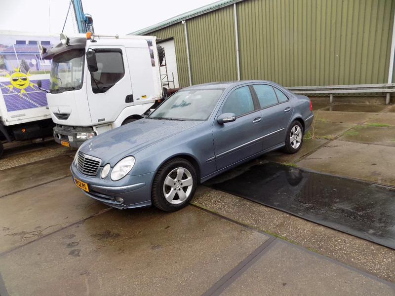 Mercedes-Benz E-Klasse 320 CDI sedan avantgarde - Coche: foto 1 Mercedes-Benz E-Klasse 320 CDI sedan avantgarde - Coche: foto 1